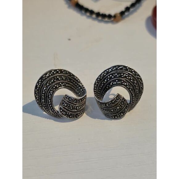 Vintage 925 Sterling Silver Marcasite Brooch & Earrings Set - Picture 9 of 9